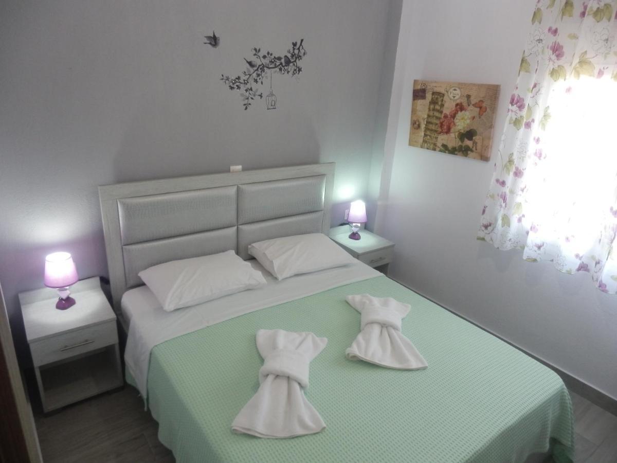 Zephyros Family Apartments 2 Órmos Panajías Eksteriør bilde
