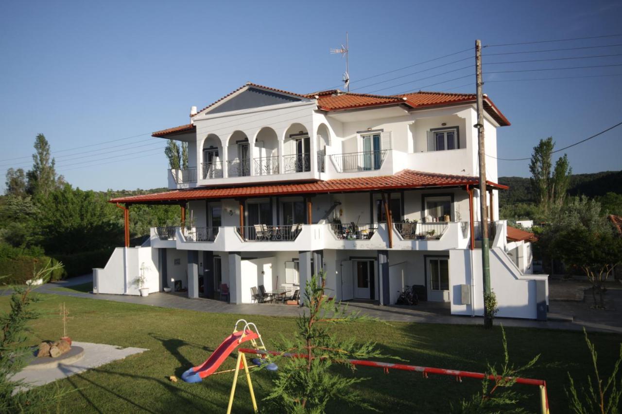 Zephyros Family Apartments 2 Órmos Panajías Eksteriør bilde