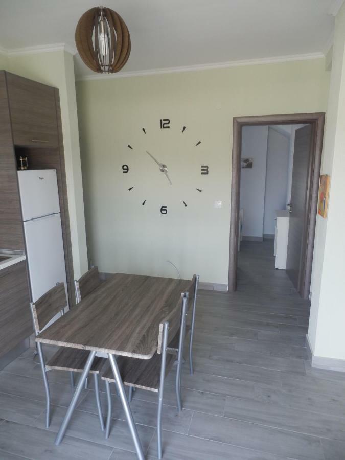 Zephyros Family Apartments 2 Órmos Panajías Eksteriør bilde
