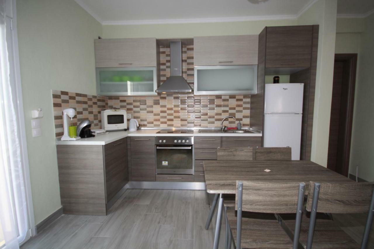 Zephyros Family Apartments 2 Órmos Panajías Eksteriør bilde